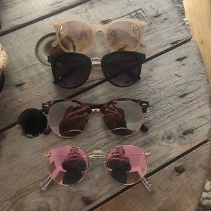 Sunglasses (lot of 4)